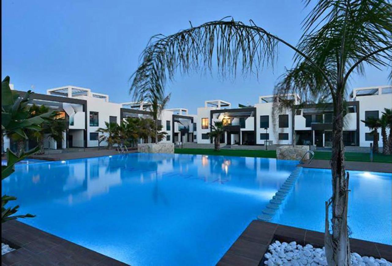 Apartment Oasisbeach La Zenia Оріуела Екстер'єр фото